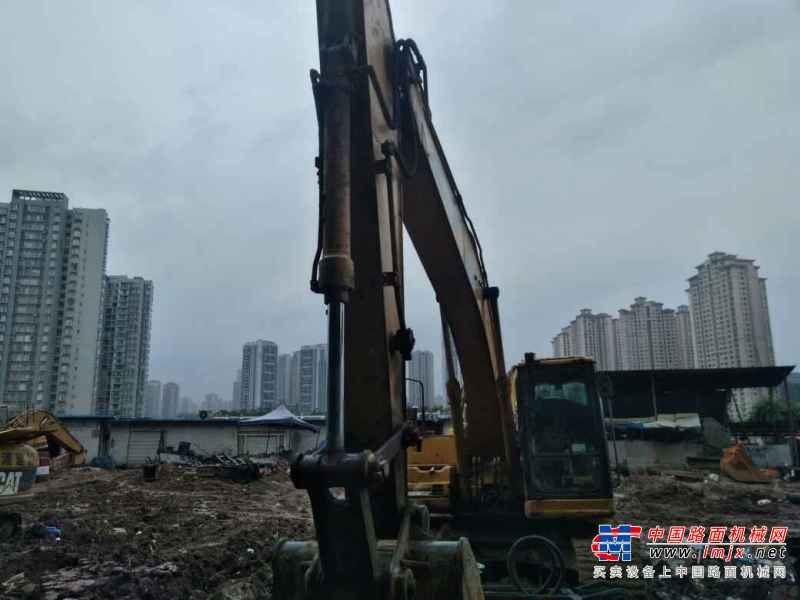 重庆出售转让二手19000小时2005年卡特彼勒320B挖掘机