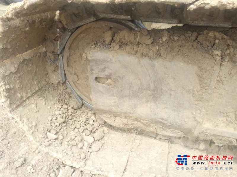 吉林出售转让二手15000小时2003年住友SH200A3挖掘机