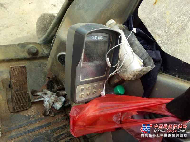 江西出售转让二手9000小时2010年徐工XE150D挖掘机