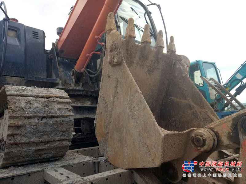 山西出售转让二手5000小时2014年日立ZX70挖掘机