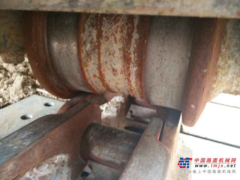 山东出售转让二手1700小时2014年龙工LG6060D挖掘机