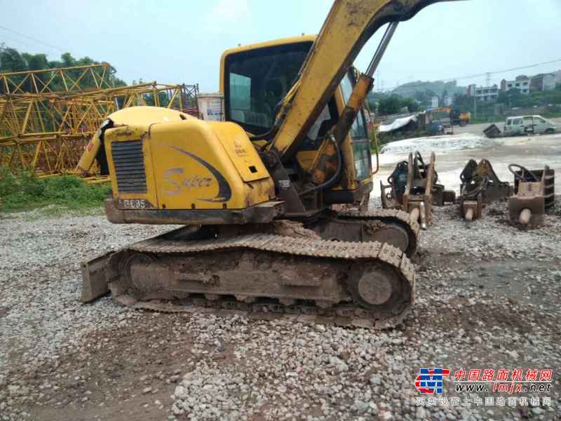 重庆出售转让二手4500小时2013年临工LG685挖掘机