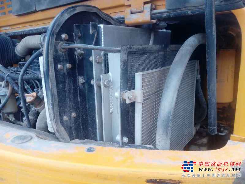 山西出售转让二手6200小时2012年龙工LG6060挖掘机