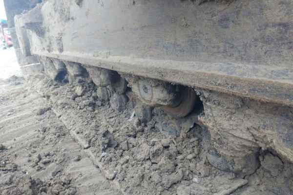 内蒙古出售转让二手12000小时2005年神钢SK230挖掘机
