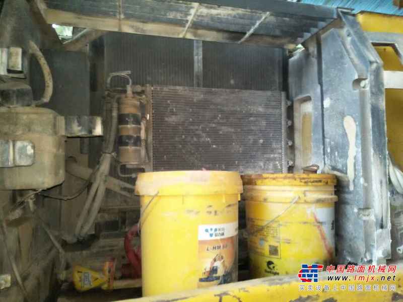 云南出售转让二手10000小时2007年住友SH240挖掘机