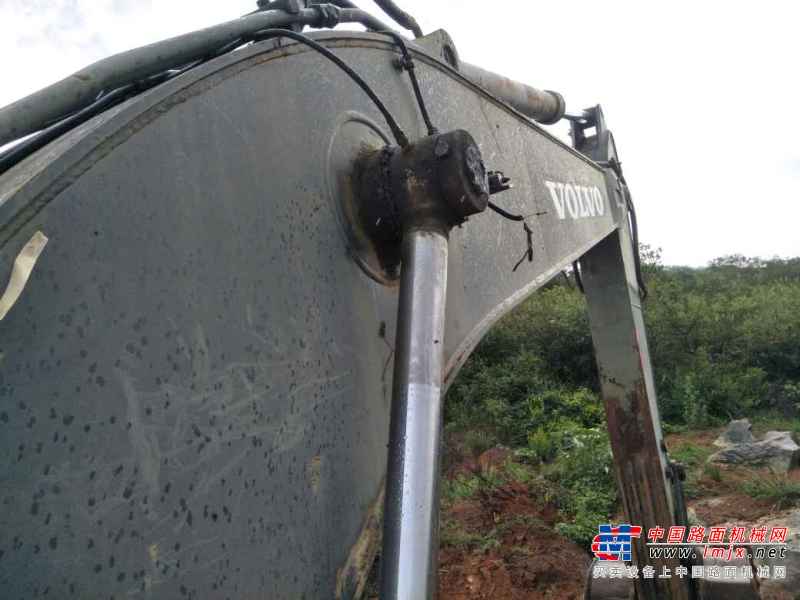 云南出售转让二手12000小时2009年沃尔沃EC210B挖掘机