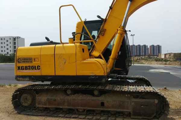 山西出售转让二手3000小时2011年厦工XG815LC挖掘机