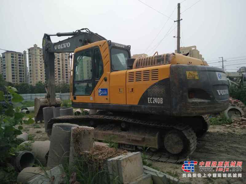河南出售转让二手11000小时2010年沃尔沃EC210BLC挖掘机