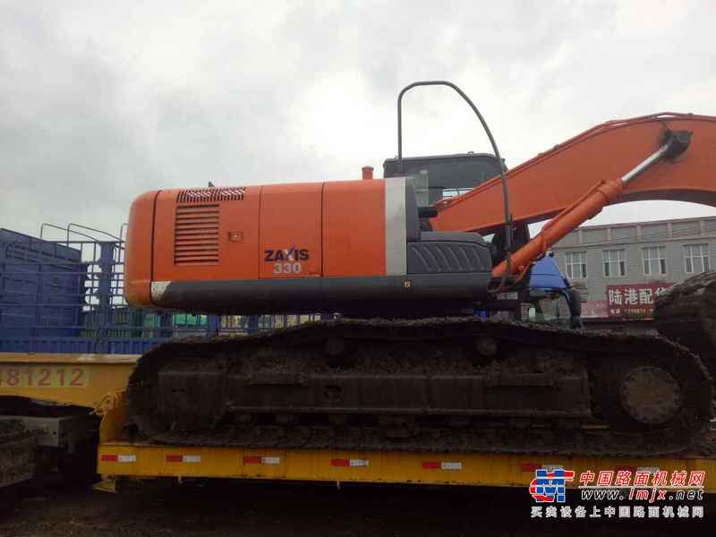 黑龙江出售转让二手9800小时2010年日立ZX270挖掘机