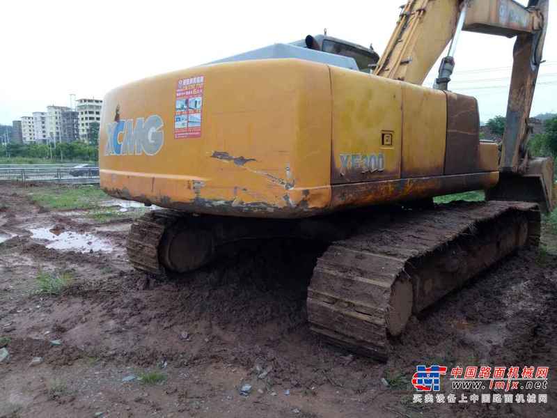 江西出售转让二手9000小时2010年徐工XE260C挖掘机