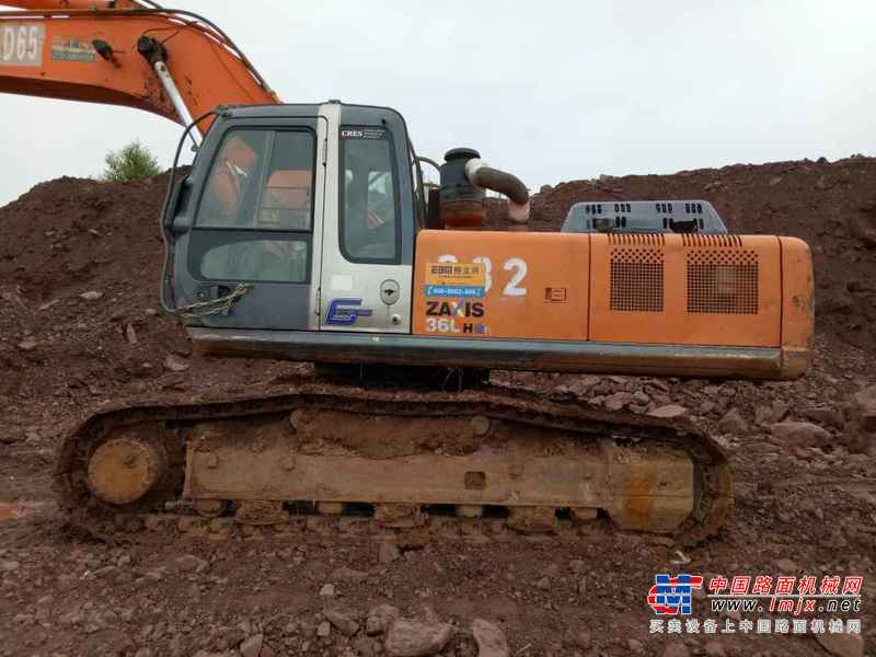 江西出售转让二手9000小时2009年日立ZX360H挖掘机