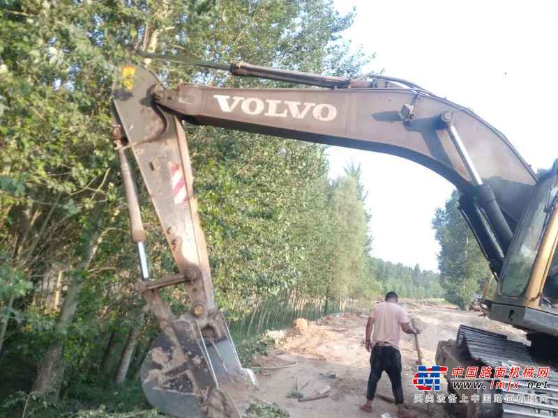 山西出售转让二手9672小时2007年沃尔沃EC240BLC挖掘机