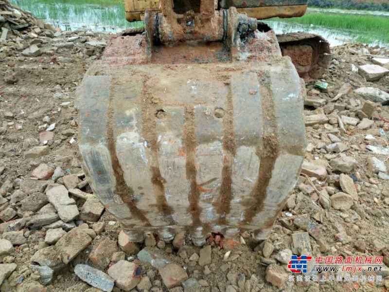 贵州出售转让二手8560小时2009年柳工CLG906C挖掘机