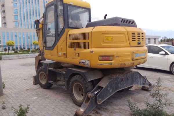 内蒙古出售转让二手6000小时2014年愚公机械轮挖WYL75挖掘机