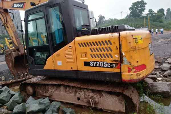 重庆出售转让二手7000小时2011年三一重工SY135C挖掘机