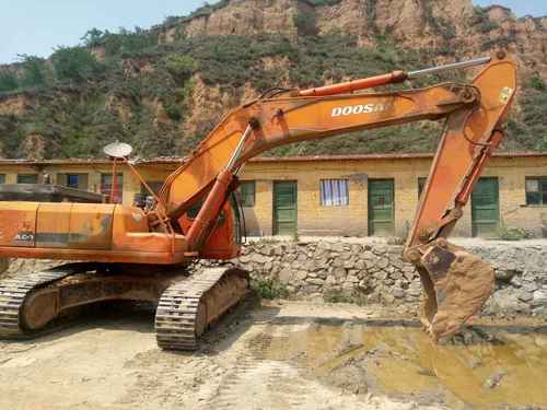 山西出售转让二手10000小时2008年斗山DH370LC挖掘机