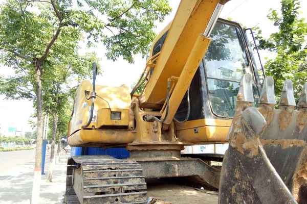 山西出售转让二手8000小时2009年小松PC60挖掘机