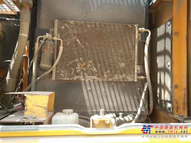 辽宁出售转让二手8000小时2006年现代轮挖R210W挖掘机