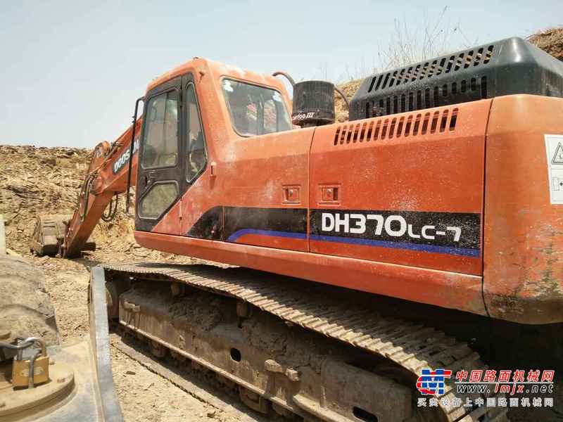 辽宁出售转让二手9800小时2010年斗山DH300LC挖掘机