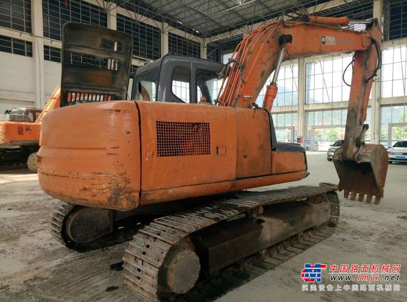 贵州出售转让二手9800小时2011年日立EX120挖掘机