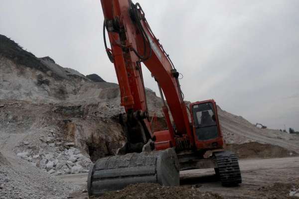 辽宁出售转让二手8000小时2010年斗山DH300LC挖掘机