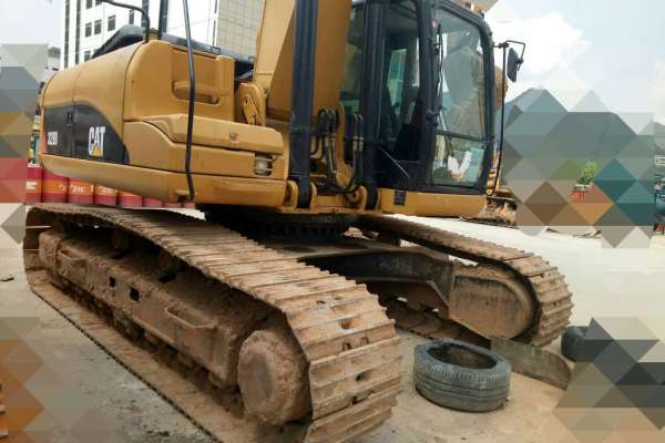 贵州出售转让二手3300小时2011年卡特彼勒329D挖掘机