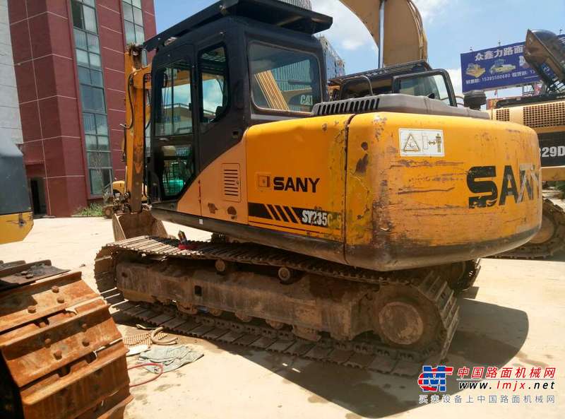 贵州出售转让二手9500小时2012年三一重工SY135C挖掘机