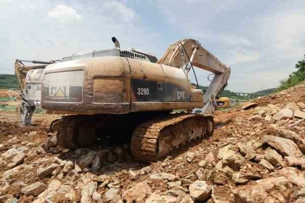 贵州出售转让二手7200小时2011年卡特彼勒329D挖掘机