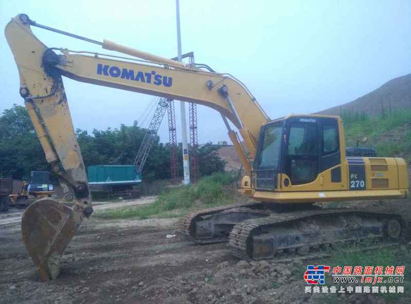 陕西出售转让二手3200小时2013年小松PC240LC挖掘机