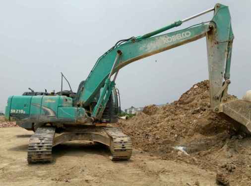 安徽出售转让二手4500小时2013年神钢SK210挖掘机