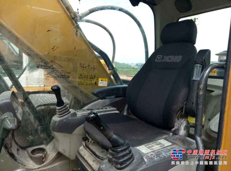 贵州出售转让二手8700小时2011年徐工XE235挖掘机
