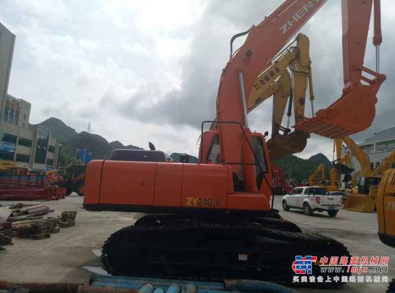 贵州出售转让二手50小时2017年振宇ZY210挖掘机