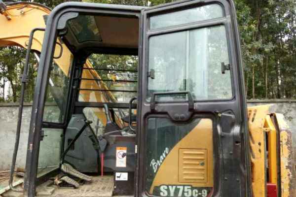 江西出售转让二手10000小时2012年三一重工SY75C挖掘机