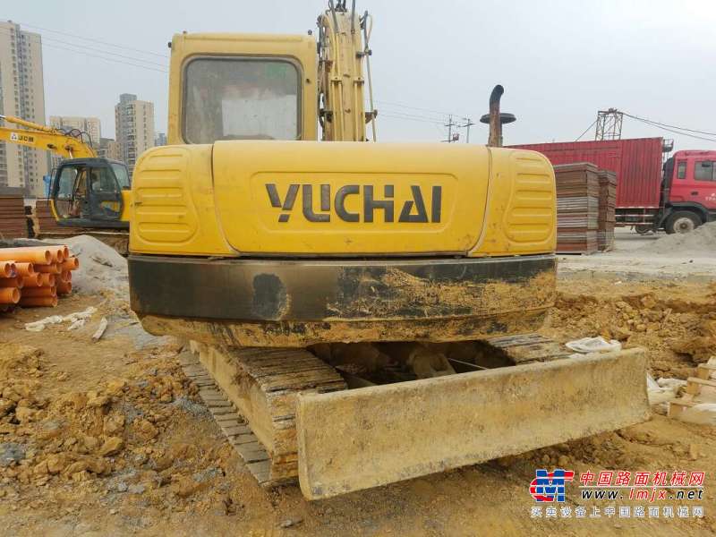 贵州出售转让二手8000小时2009年玉柴YC75挖掘机