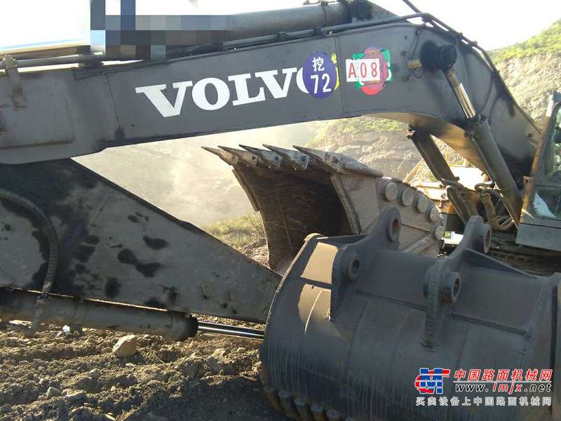 山西出售转让二手8000小时2012年沃尔沃EC460BLC挖掘机