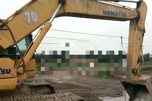 山东出售转让二手7500小时2012年小松PC220挖掘机
