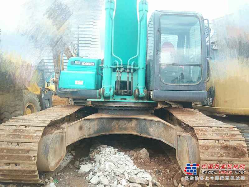 云南出售转让二手7964小时2010年神钢SK350LC挖掘机