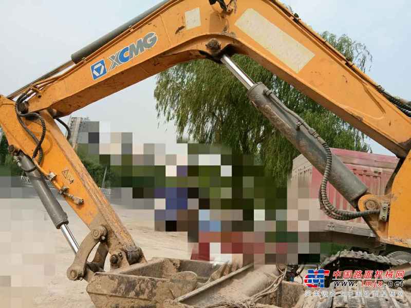 山东出售转让二手4000小时2013年徐工XE60挖掘机