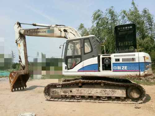 山东出售转让二手5000小时2011年中联重科ZE230E挖掘机