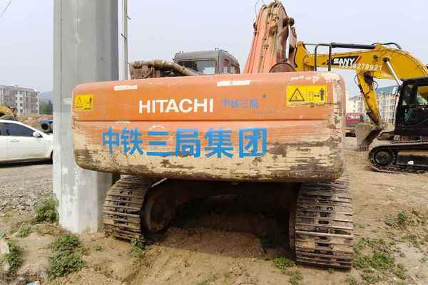 山西出售转让二手18000小时2005年日立ZX330挖掘机