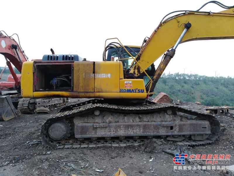 山西出售转让二手15000小时2005年振宇ZY260挖掘机