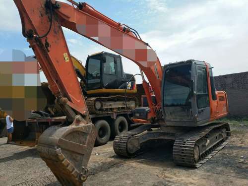 内蒙古出售转让二手5500小时2013年日立ZX120挖掘机