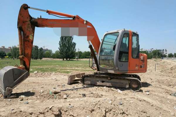 宁夏出售转让二手10000小时2009年日立EX70挖掘机