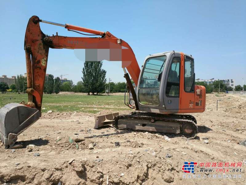 宁夏出售转让二手10000小时2009年日立EX70挖掘机