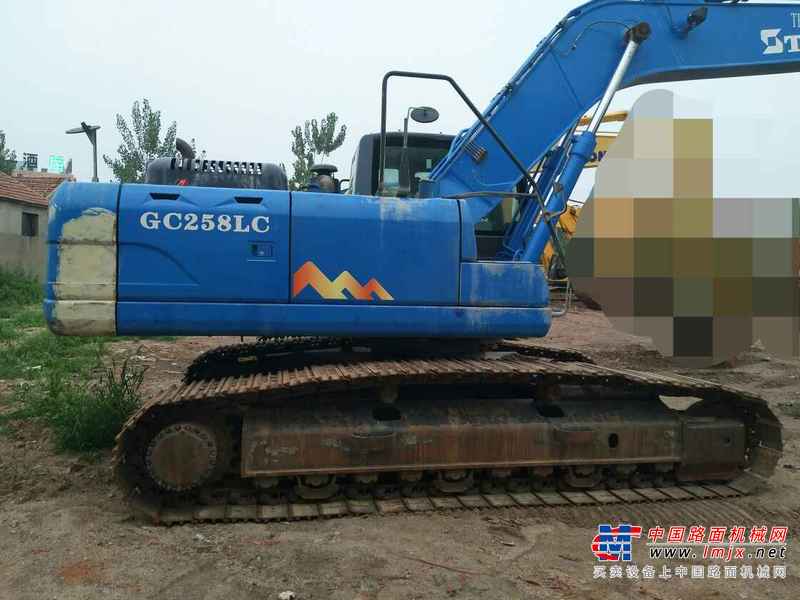 山东出售转让二手3000小时2014年山重建机GC258挖掘机