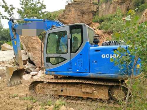 山东出售转让二手2600小时2014年山重建机GC138挖掘机