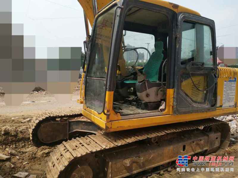 河南出售转让二手6000小时2011年沃得重工W2150挖掘机