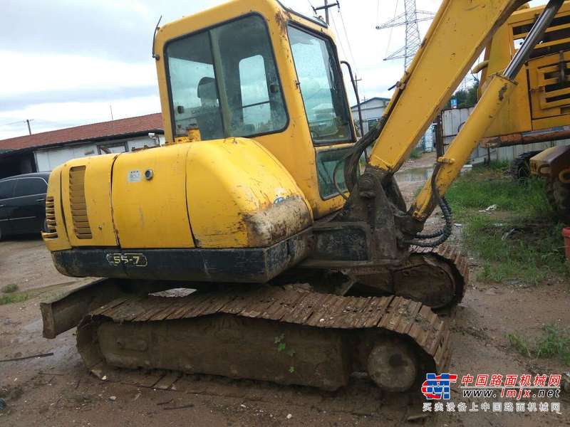 山东出售转让二手9500小时2008年现代R55挖掘机