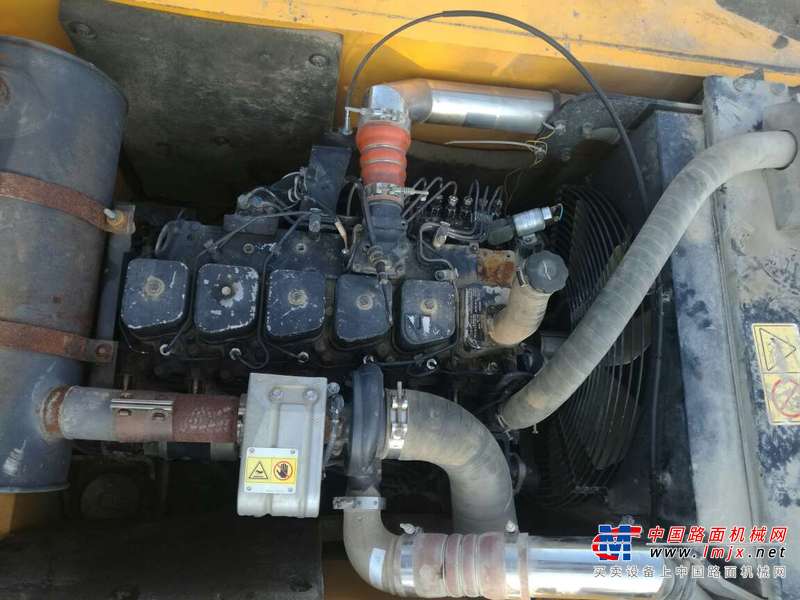 山东出售转让二手8637小时2011年现代R225LC挖掘机