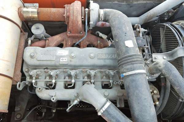 山西出售转让二手8000小时2010年日立ZX250H挖掘机